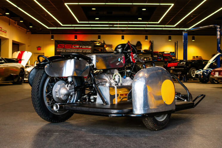 Helmut Fath’s BMW RS Sidecar