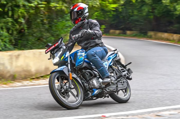 Hero Glamour X cornering shot Hero Glamour X cornering shot