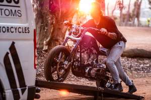 Harley-Davidson Shovelhead street tracker by Stoos Customs