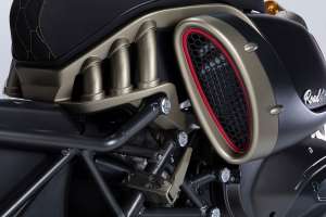 The all-new Italjet Roadster 400 retro-futuristic scooter